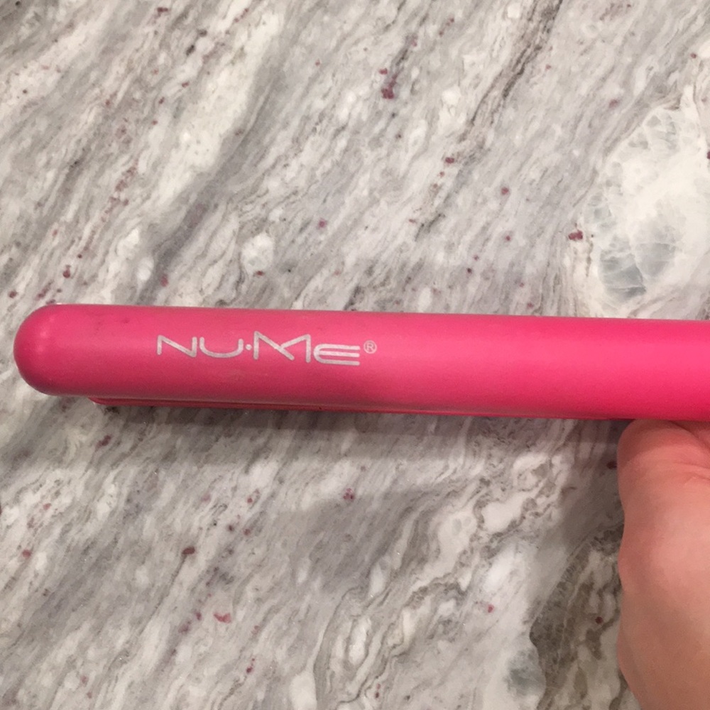 NUME straightener.
